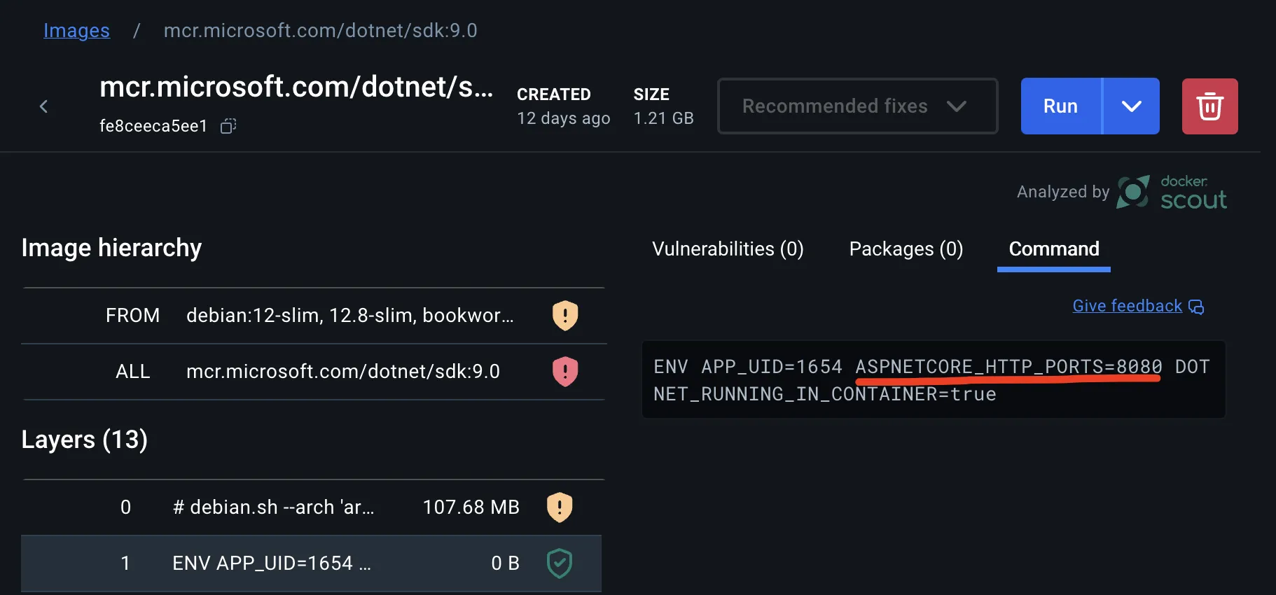 Docker Desktop zeigt beim Image mcr.microsoft.com/dotnet/sdk.0 den Befehl ENV mit ASPNETCORE_HTTP_PORTS=8080 (rot unterstrichen)
